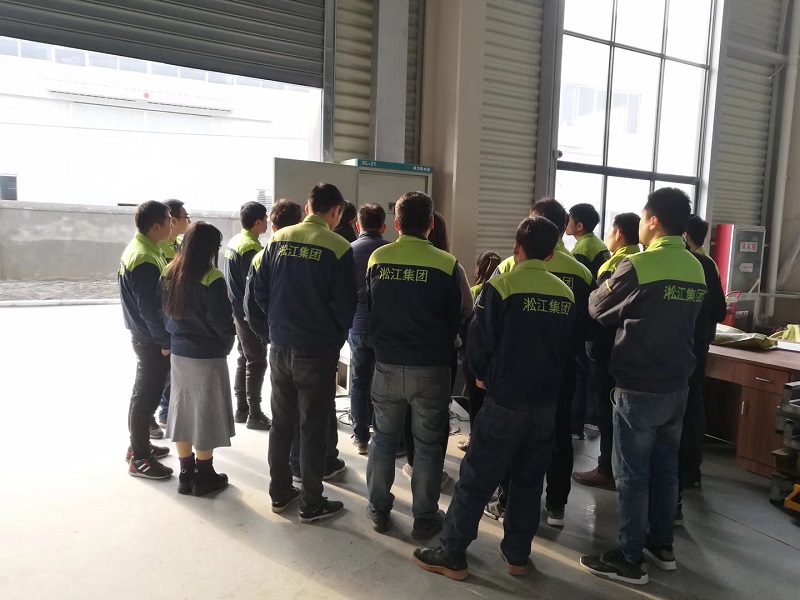 2019年2月15日南通工廠開工第一天全面培訓(xùn)晚上開工宴