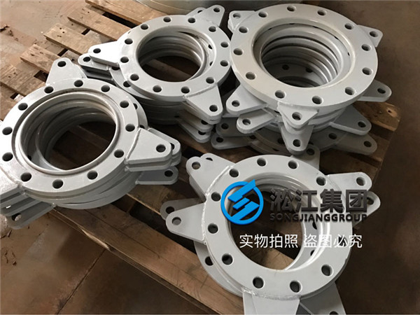 ?為高壓供水機組生產(chǎn)一批限位異徑橡膠軟接頭