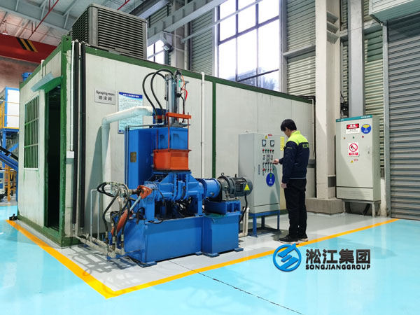 26橡膠混煉試驗機.jpg